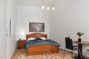 BudgetFriendly 1BR Apt. well connected